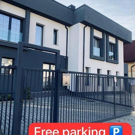 New House Sibiu Hotel Екстериор снимка