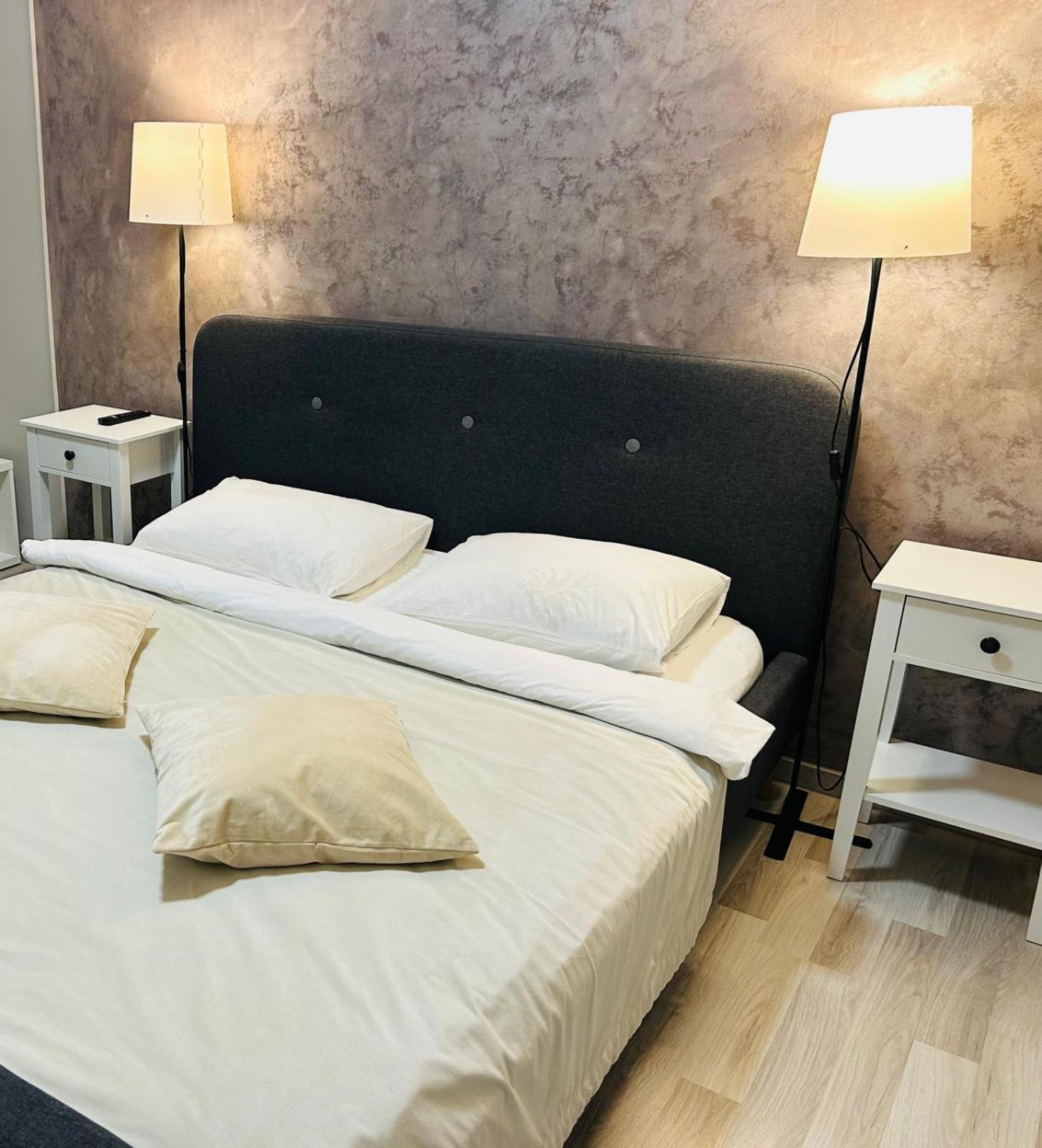 New House Sibiu Hotel Екстериор снимка
