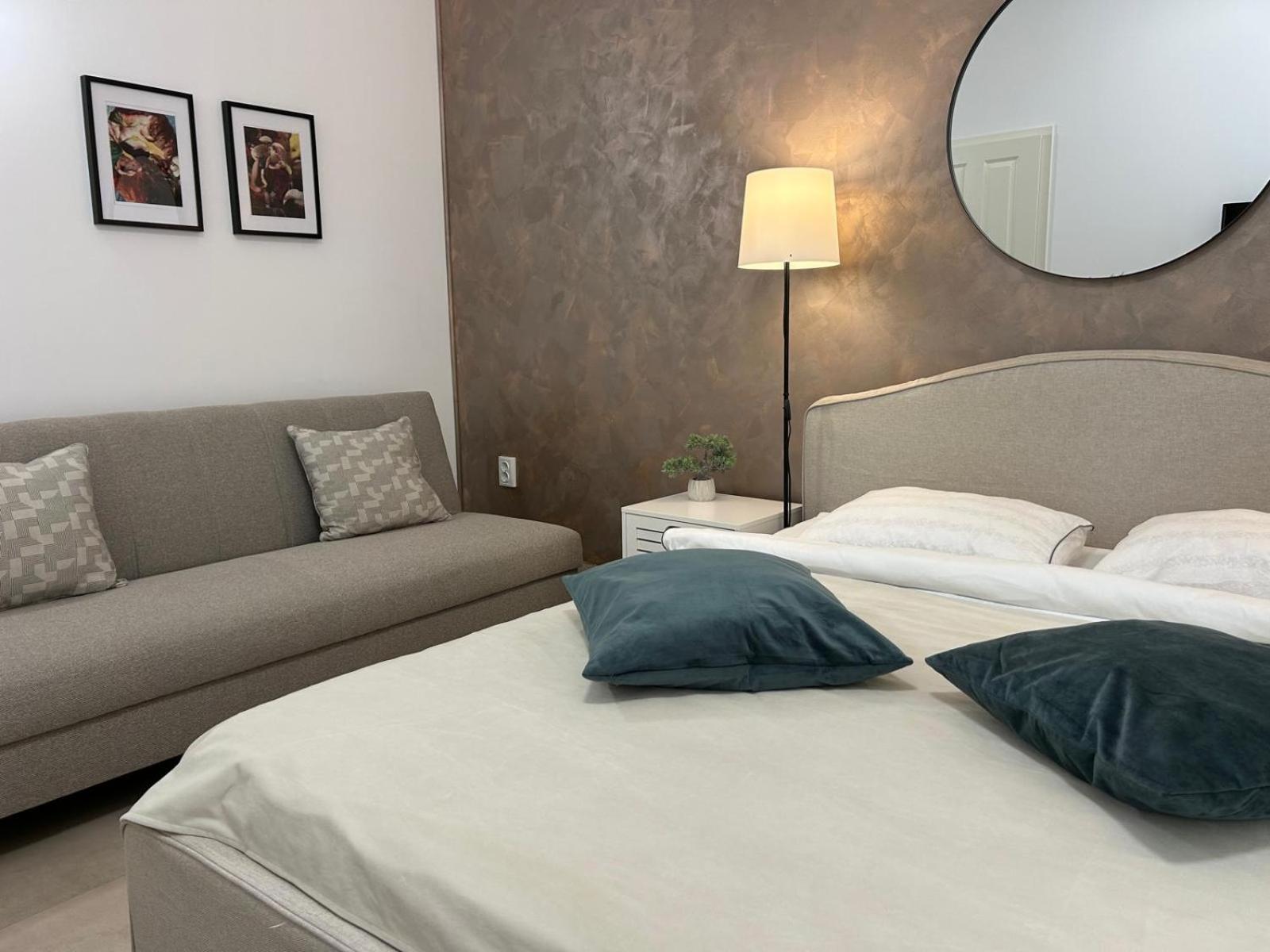 New House Sibiu Hotel Екстериор снимка