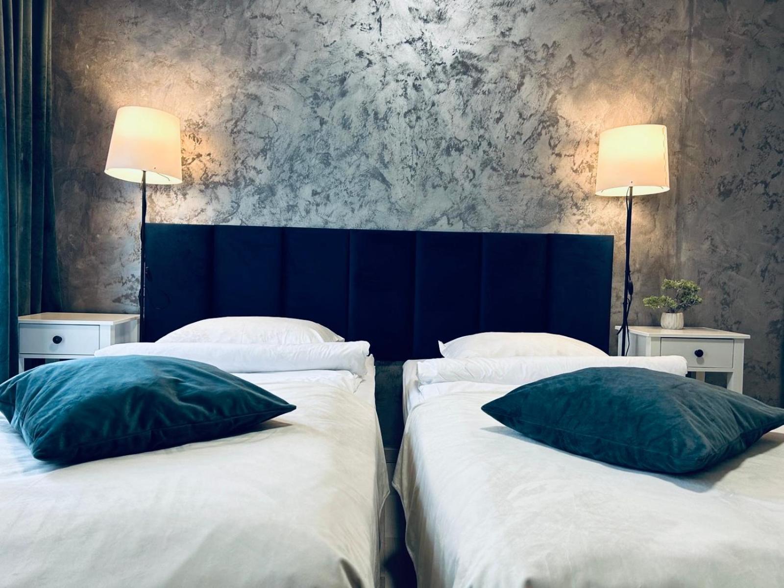 New House Sibiu Hotel Екстериор снимка